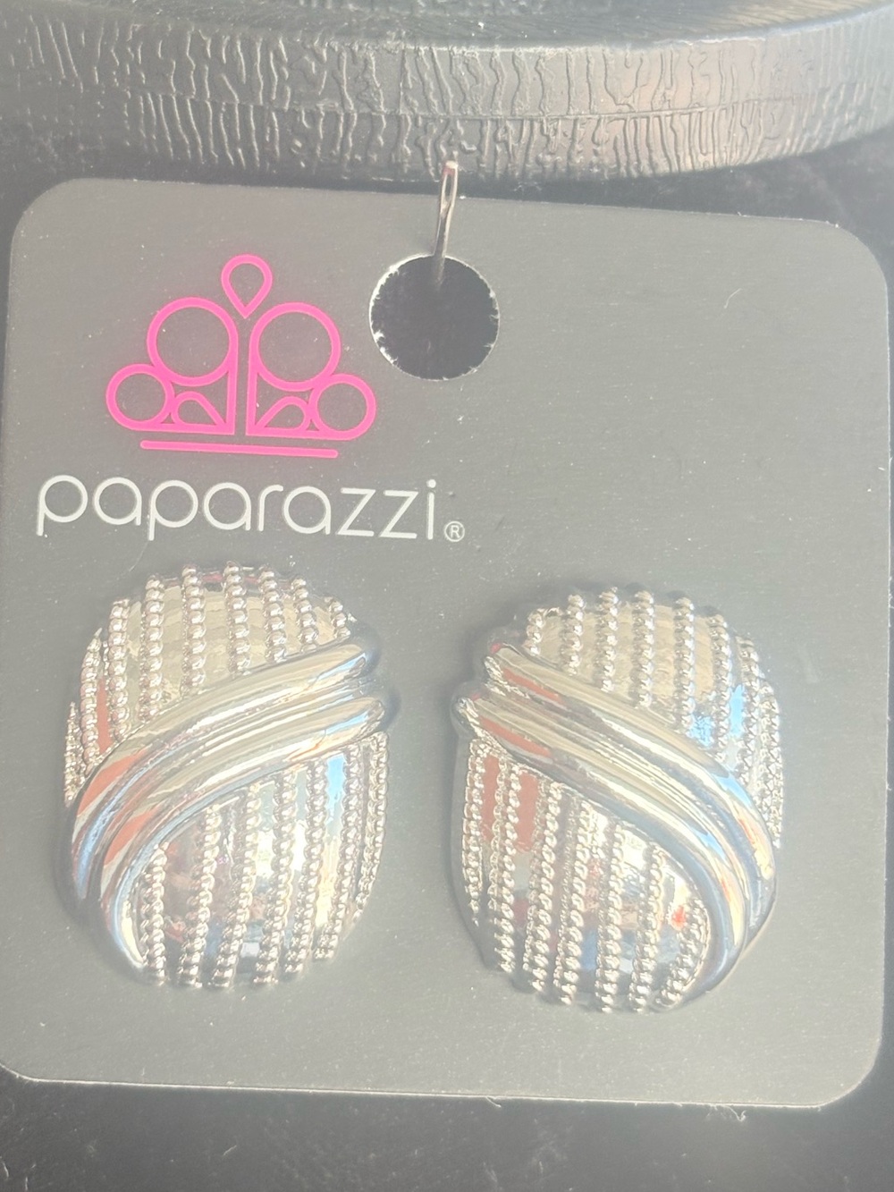 paparazzi Silver tone Ribbed Oval Post  Earrings-B